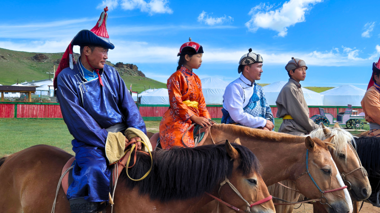 Viaggio in Mongolia: orizzonti immensi e la festa del Naadam